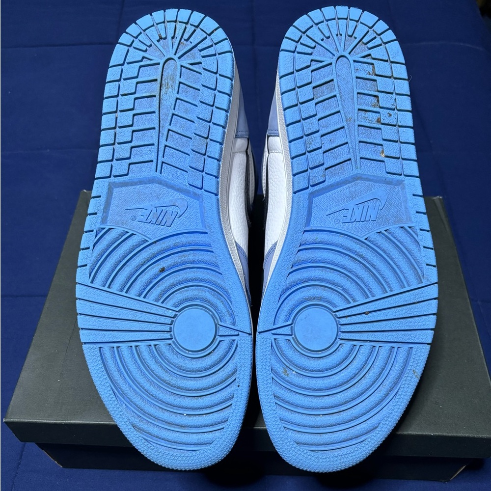 Jordan 1 Retro High OG University Blue 2021 Size 11.5 - Picture 5 of 6